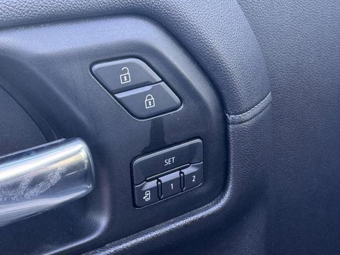 Used 2019 GMC Sierra 1500 SLT w/ SLT Premium Plus Package image 46