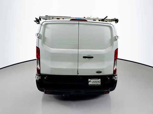 Used 2017 Ford Transit 150 148 Low Roof RWD image 5