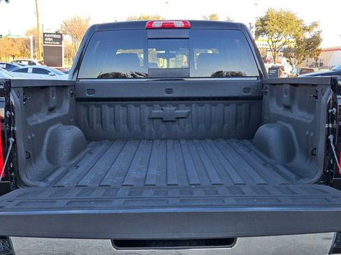 Used 2018 Chevrolet Silverado 1500 LT w/ Texas Edition image 6