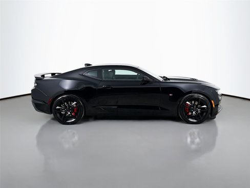 Used 2024 Chevrolet Camaro SS RWD image 10