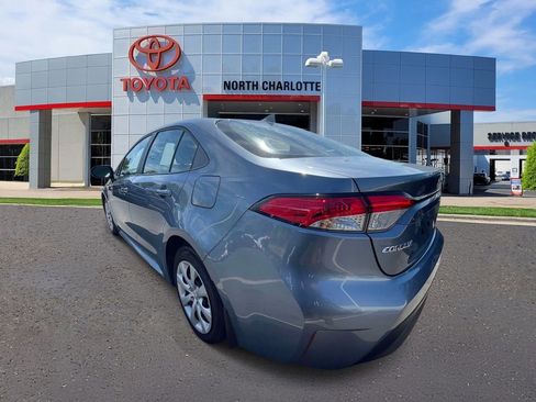 Used 2025 Toyota Corolla LE image 8