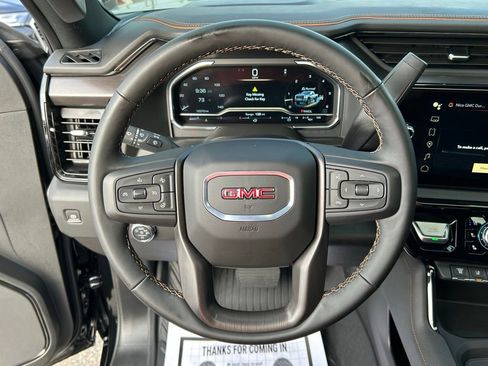 Used 2025 GMC Sierra 2500 AT4 w/ AT4 Premium Plus Package AWD/4WD image 20