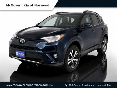 Used 2018 Toyota RAV4 XLE FWD image 1