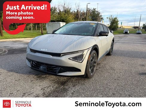 Used 2026 Kia EV6 Wind RWD image 1