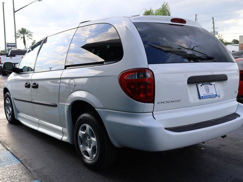 Used 2003 Dodge Grand Caravan SE FWD image 3