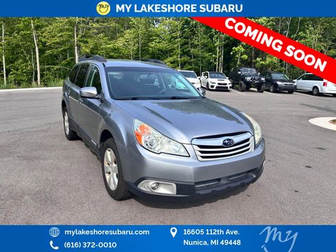Used 2011 Subaru Outback 2.5i Premium w/ All-Weather Pkg AWD/4WD image 1