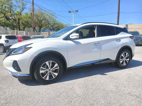 Used 2023 Nissan Murano SV image 1