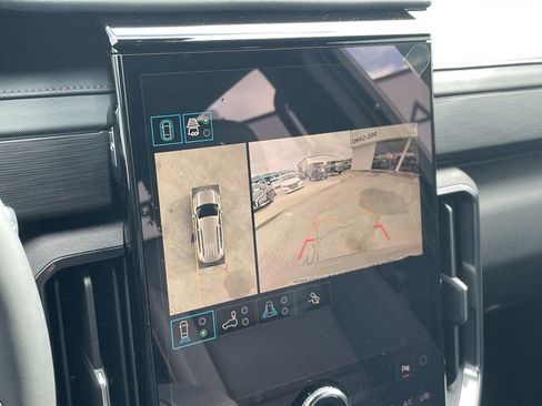 New 2026 GMC Acadia AT4 w/ LPO, Floor Liner Package image 20