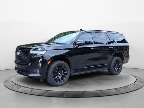 Used 2022 Cadillac Escalade Premium Luxury AWD/4WD image 3