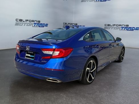 Used 2018 Honda Accord Sport image 5