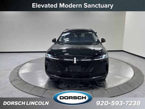 New 2026 Lincoln Nautilus Reserve AWD/4WD image 2