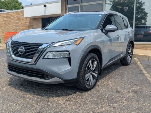 Used 2021 Nissan Rogue SL AWD/4WD image 3