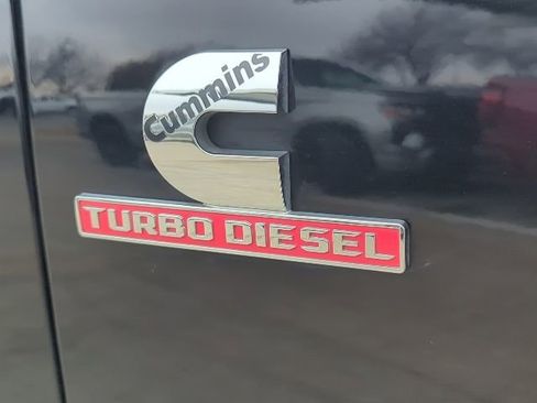 Used 2022 RAM 2500 Big Horn image 29