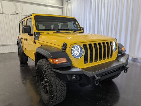 Used 2019 Jeep Wrangler Unlimited Sport S image 5