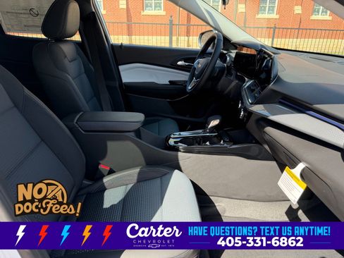 New 2026 Chevrolet Trax LT w/ Driver Confidence Package FWD image 6