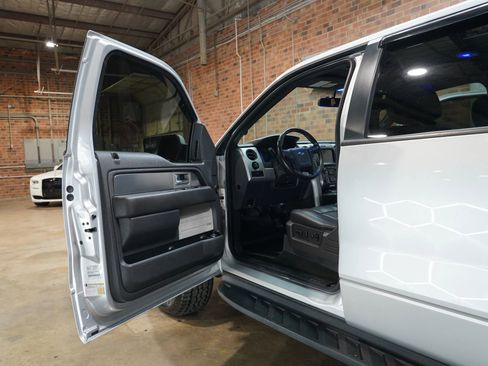 Used 2014 Ford F150 Raptor w/ Equipment Group 801A Luxury image 34