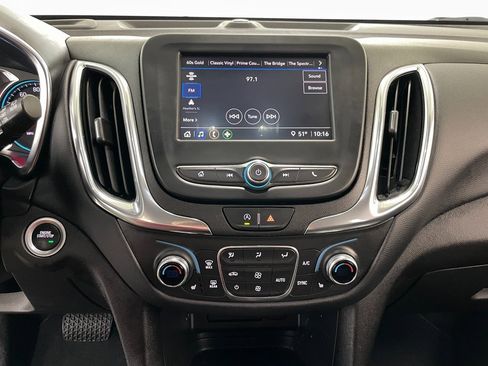 Used 2023 Chevrolet Equinox LT image 31