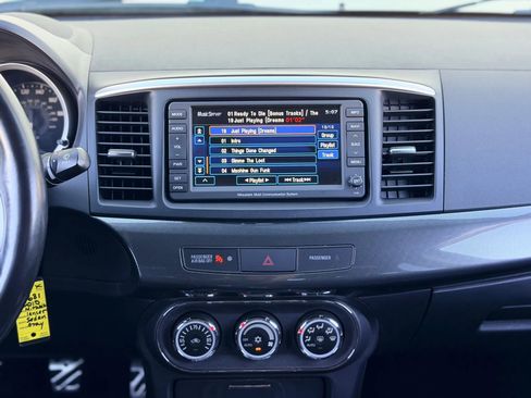 Used 2010 Mitsubishi Lancer Evolution GSR image 20