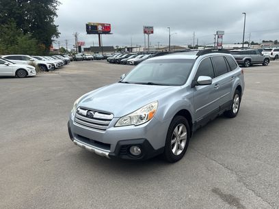 Used 2014 Subaru Outback 2.5i Limited w/ Moonroof Package
