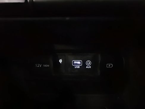 Used 2020 Hyundai Santa Fe SEL w/ Convenience + Premium Package FWD image 34