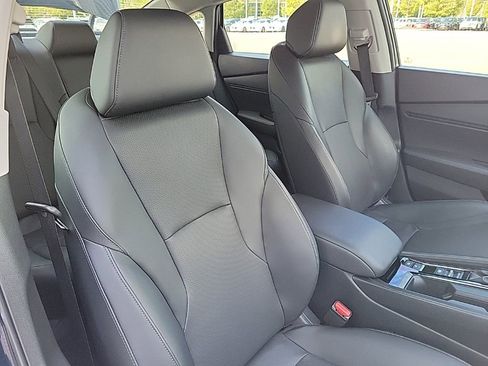 Used 2023 Honda Accord EX-L image 12