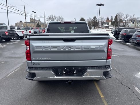 New 2026 Chevrolet Silverado 1500 LT image 4