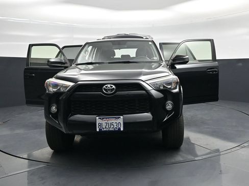 Used 2019 Toyota 4Runner SR5 RWD image 29