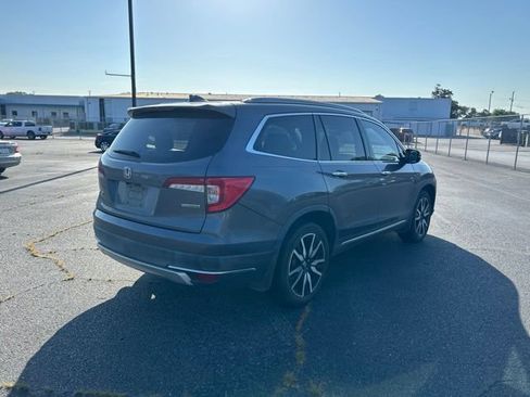Used 2021 Honda Pilot Touring image 4