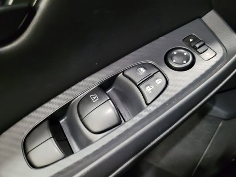 Used 2025 Nissan Sentra S FWD image 27