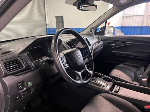 Used 2021 Honda Pilot Elite image 22