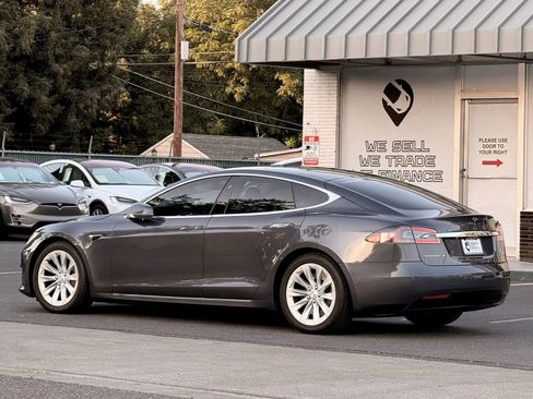 Used 2018 Tesla Model S 75D AWD/4WD image 7