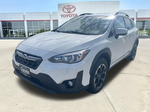 Used 2023 Subaru Crosstrek 2.0i Premium AWD/4WD image 7