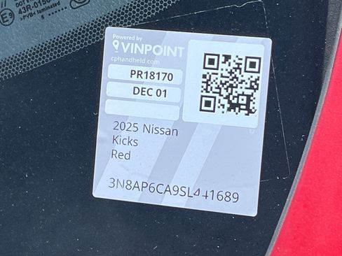 Certified 2025 Nissan Kicks SV image 30