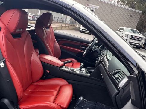 Used 2017 BMW M4 Convertible w/ Executive Package image 26