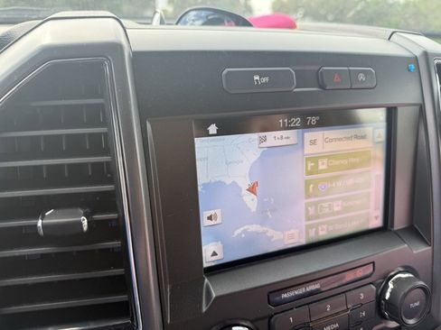 Used 2019 Ford F150 XLT w/ Equipment Group 302A Luxury image 8