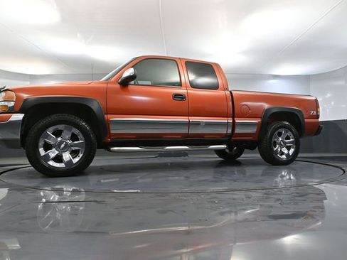 Used 2001 GMC Sierra 1500 4x4 Extended Cab w/ Convenience Plus Group image 46