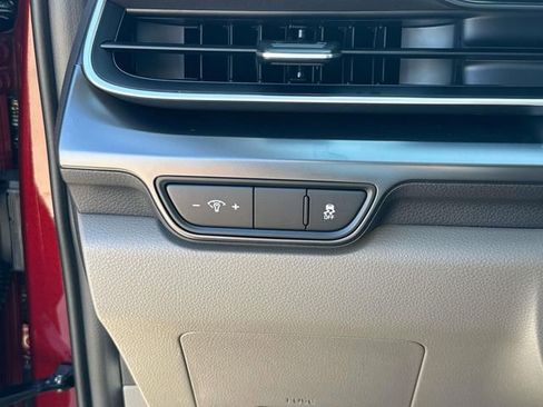 New 2026 Kia Carnival FWD image 24
