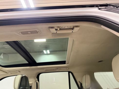 Used 2024 Lincoln Navigator Black Label AWD/4WD image 10