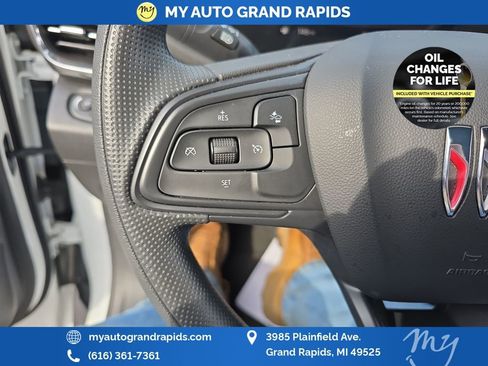 Used 2024 Buick Envista Preferred w/ Convenience II Package image 15