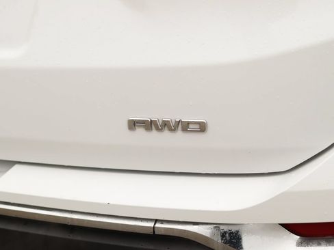 Used 2019 GMC Terrain SLT w/ Preferred Package AWD/4WD image 35