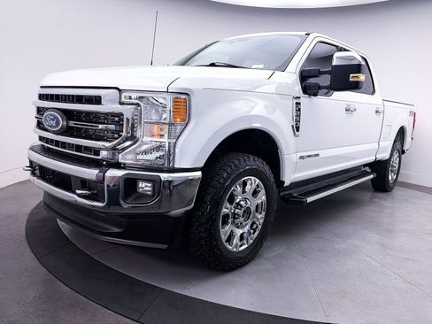 Used 2022 Ford F250 Lariat w/ Lariat Ultimate Package AWD/4WD image 15