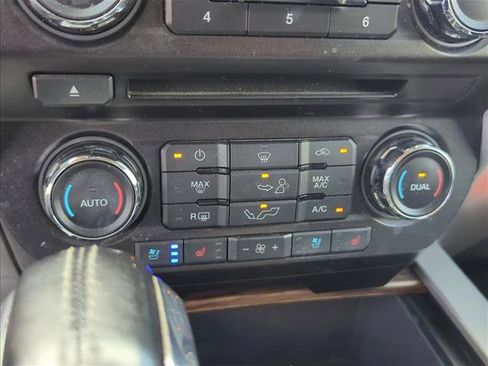 Used 2018 Ford F150 Lariat AWD/4WD image 18
