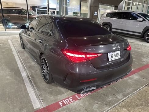 Used 2022 Mercedes-Benz C 300 Sedan image 7