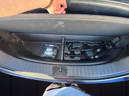 Used 2020 Hyundai Santa Fe Limited image 30