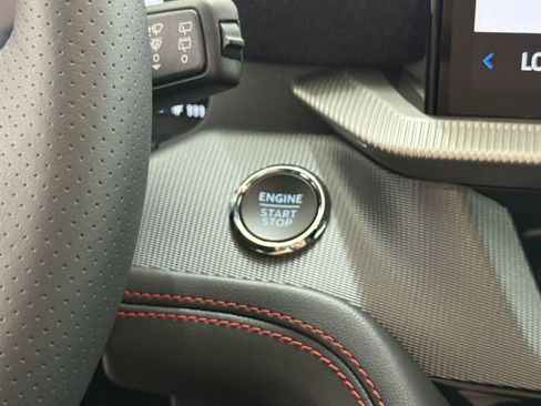 Certified 2025 Ford Explorer ST image 33