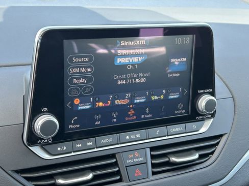 Used 2025 Nissan Altima 2.5 S image 18