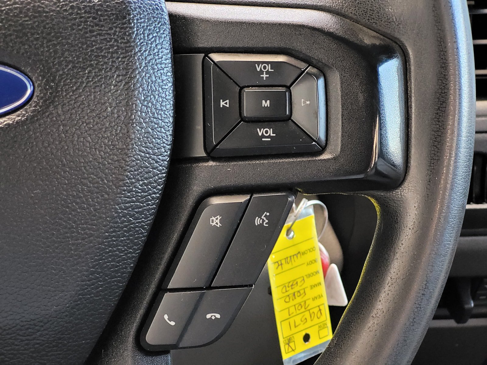 Used 2017 Ford F550 2WD Regular Cab Super Duty image 18