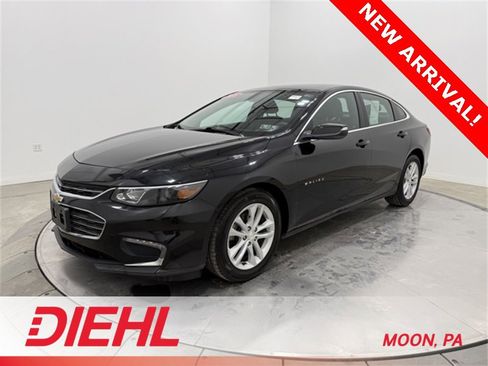 Used 2018 Chevrolet Malibu LT image 3