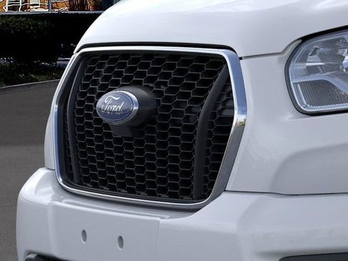 New 2025 Ford Transit 350 XLT AWD/4WD image 17