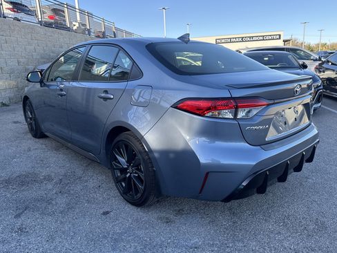Used 2024 Toyota Corolla SE image 5